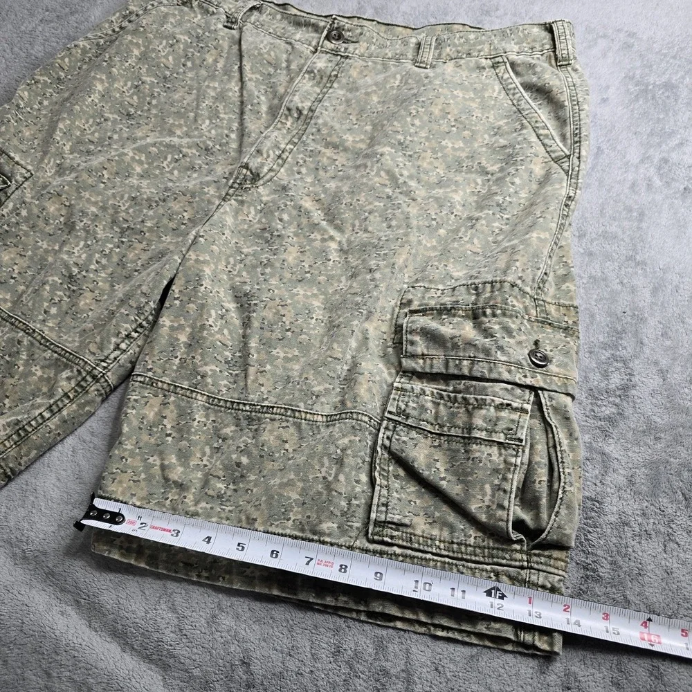 Levis Vintage 1996 Camo Cargo Shorts Mens Size 42 6 Pocket White Labe 11